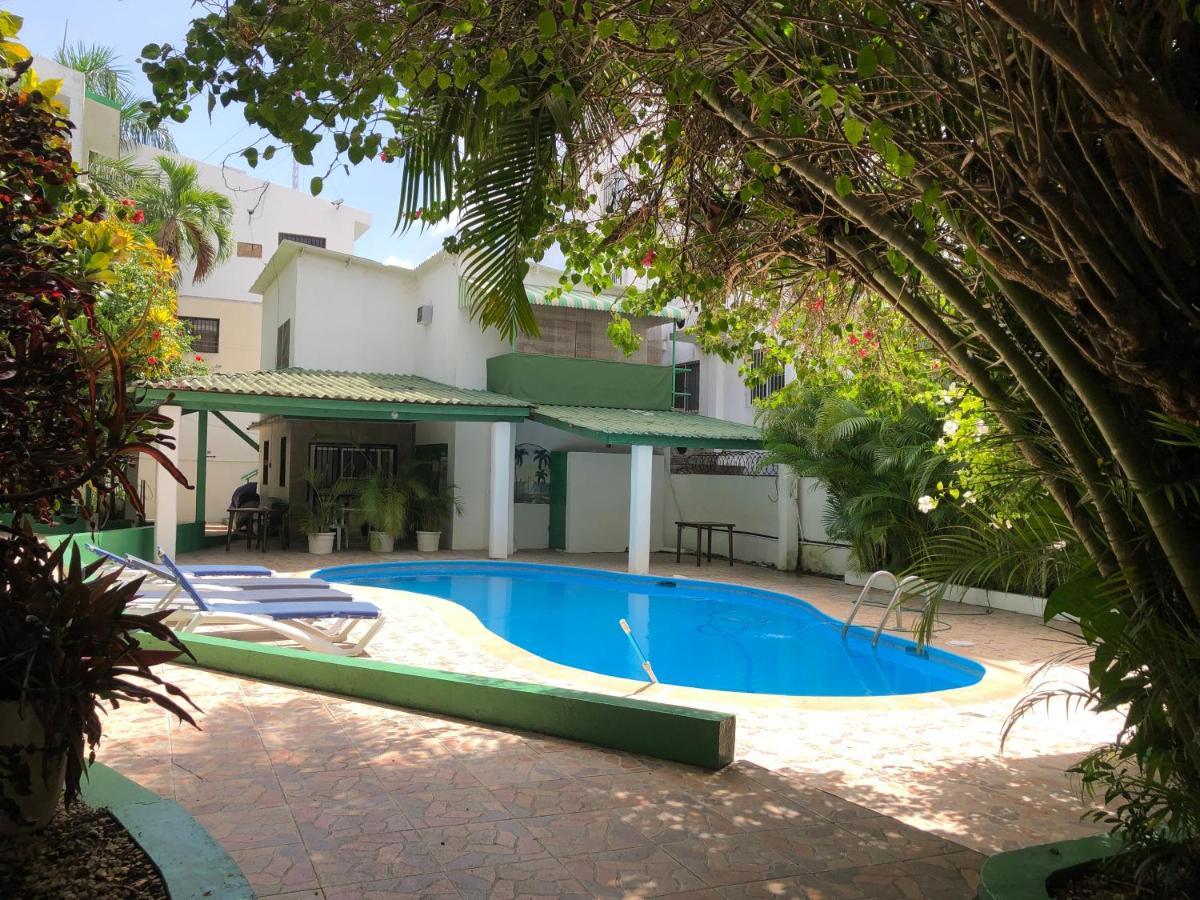 Апартаменти Terrazas Del Caribe, Boca Chica. Екстер'єр фото