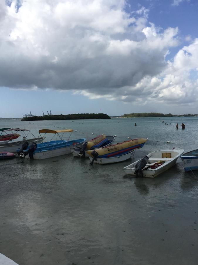 Апартаменти Terrazas Del Caribe, Boca Chica. Екстер'єр фото